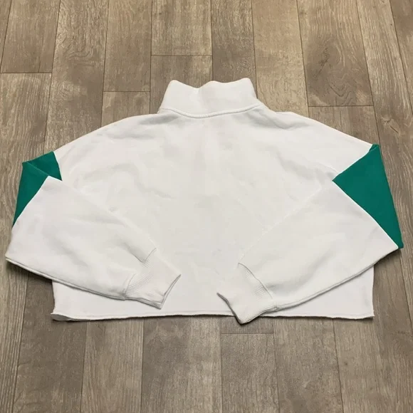 Womens Hollister Henley Pullover Long Sleeve Cropped‎ Oversized Sweatshirt - Picture 2 of 8